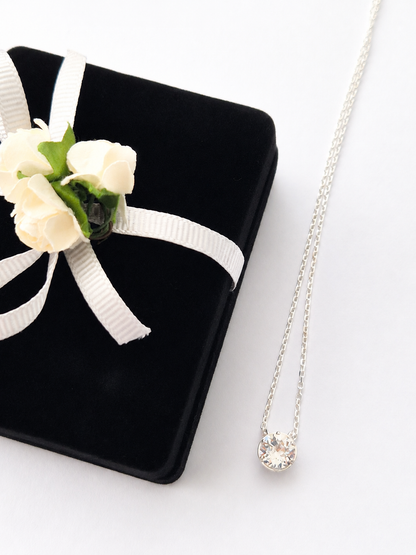 Aura Swarovski Kristalli Kolye